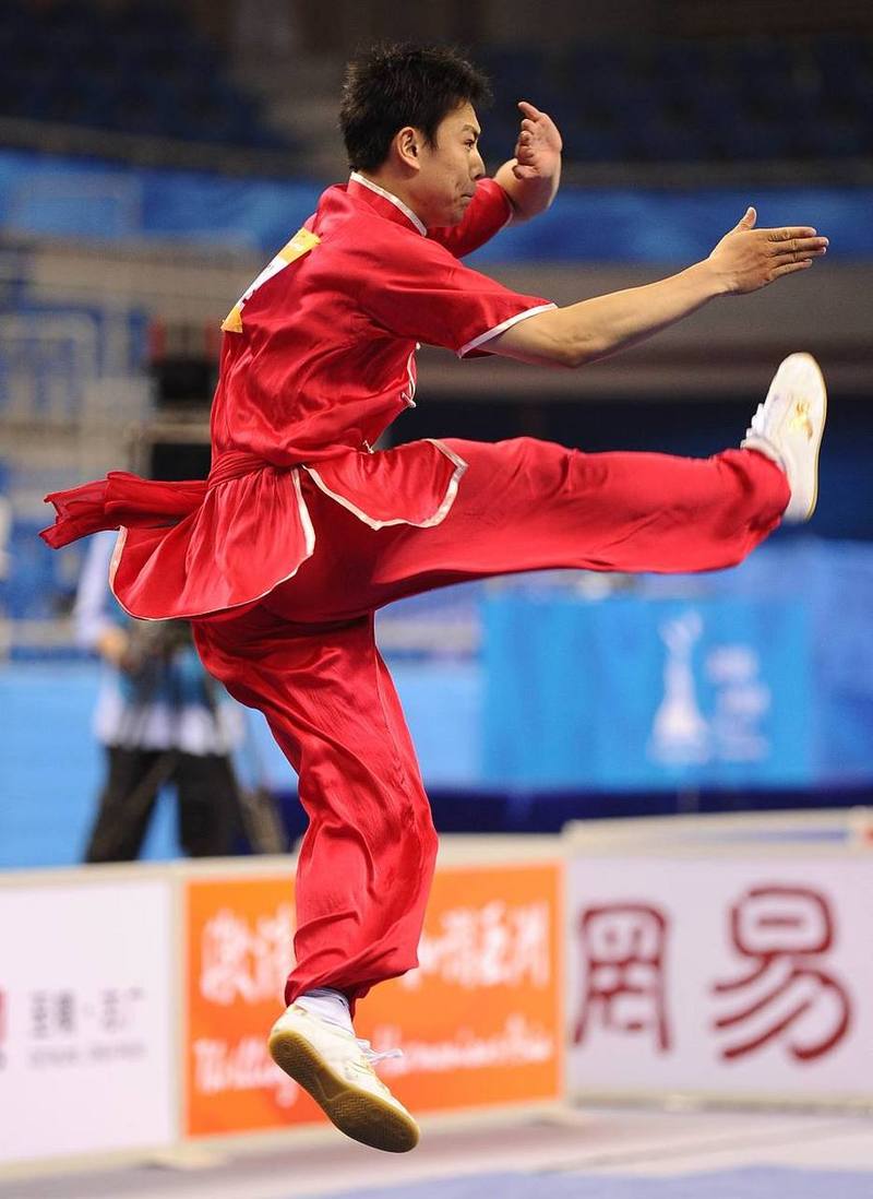 9月24日,杭州第19届亚运会武术男子长拳项目,中国选手孙培原夺得金牌